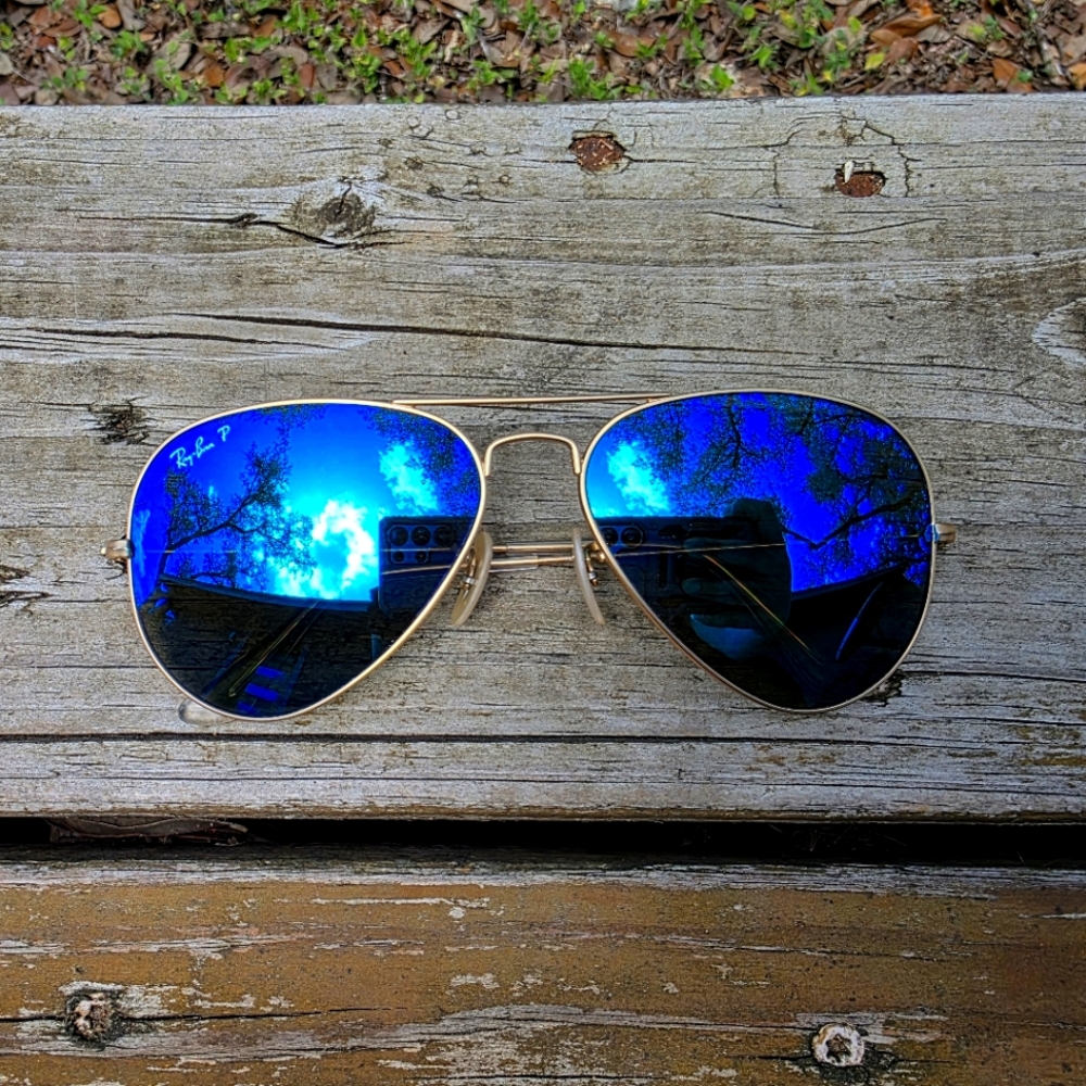 Ray-Ban Aviator Blue Polarized Sunglasses
